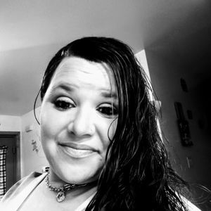 Meet your Posher, Lynette